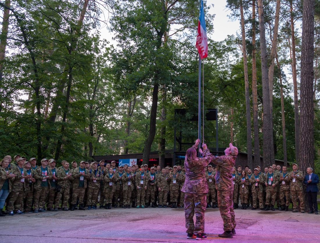 Торжественная церемония открытия военно-патриотической акции с участием дочерних обществ и организаций ПАО «Газпром» «Вахта памяти-2018»