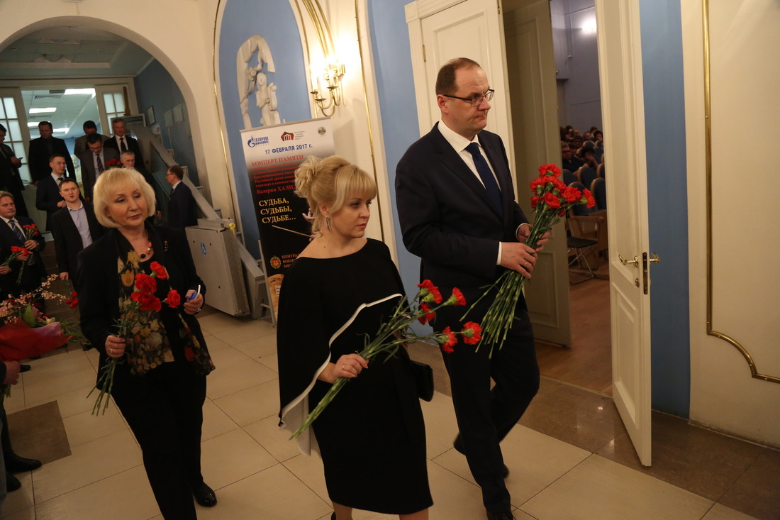 Генеральный директор ООО "Газпром трансгаз Москва" Александр Бабаков с супругой