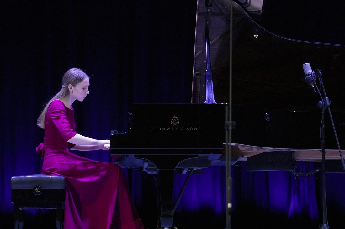 Ольга Иваненко — фортепиано