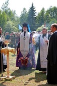 Архиепископ Песоченский и Юхновский Максимилиан совершает заупокойную литию