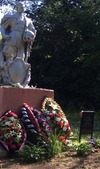 Памятная плита на братской могиле в д. Шеровичи Руднянского района Смоленской области